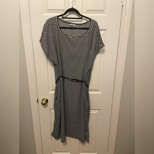 Pennington’s striped dress black and white